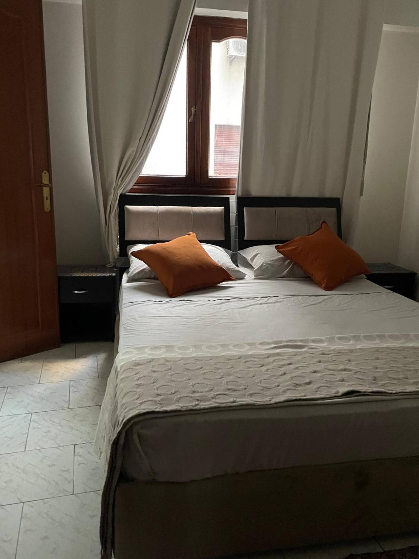 Beautiful 3-Bedroom Apt In The Heart Of Tánger Exterior foto